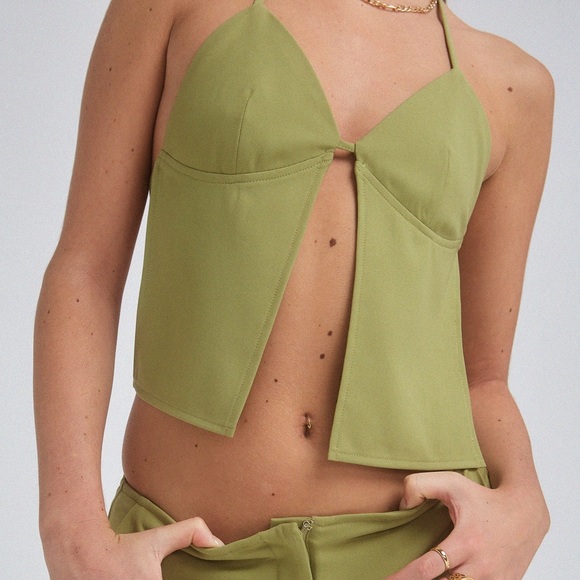 MOTEL X OLIVIA NEILL ARUN BUTTERFLY TOP - Picture 4 of 4